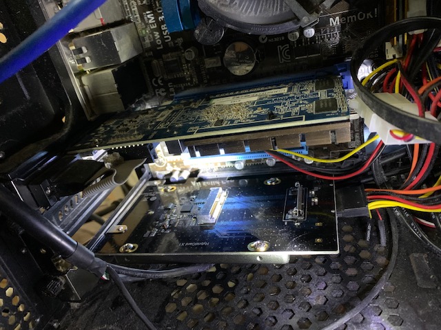 pcieにssd拡張カードを挿してみた