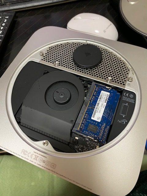 MACmini のHDDをSSDに換装してみた