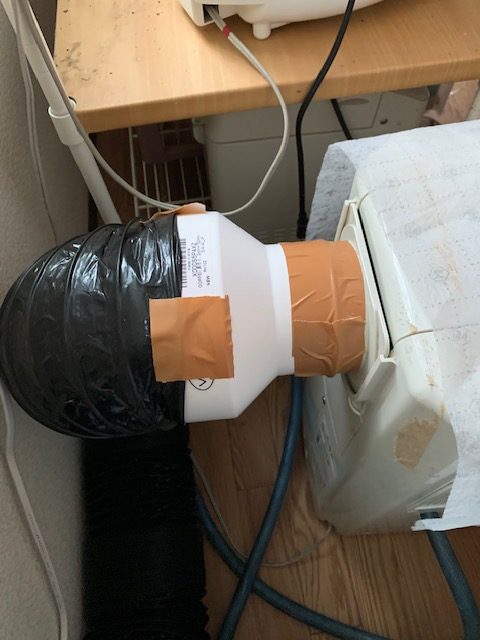 冷風機にダクトを付けました
