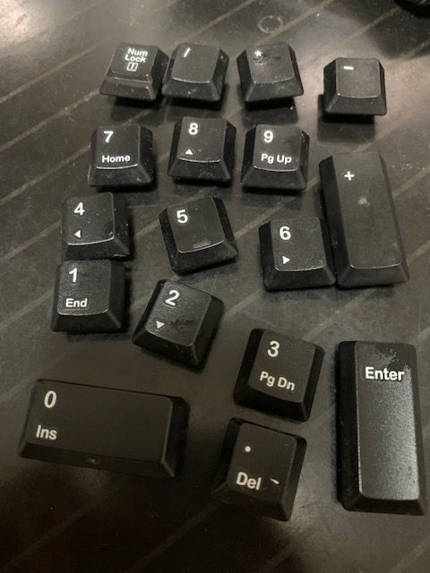 キーボードを掃除してみました